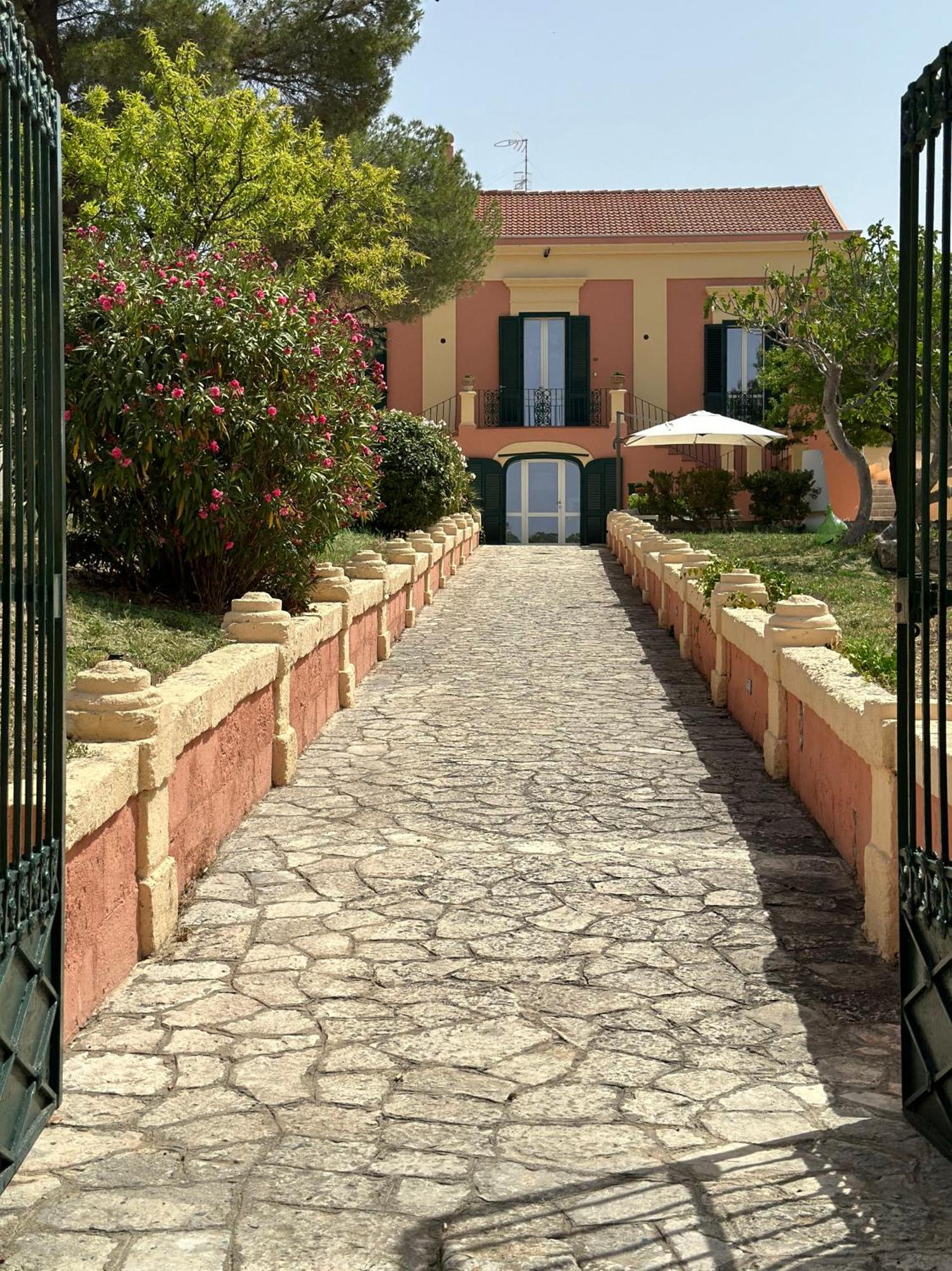 Villa Sine Tempore Fumarola Матера Екстериор снимка