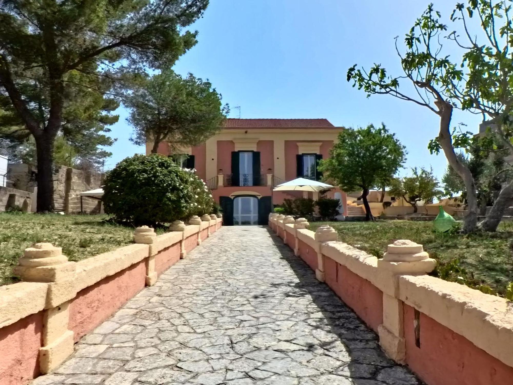 Villa Sine Tempore Fumarola Матера Екстериор снимка